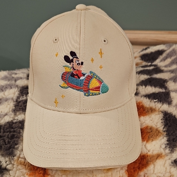 Nwot Disney Mickey Astro Orbiter Hat - Play in the Park - Picture 1 of 2